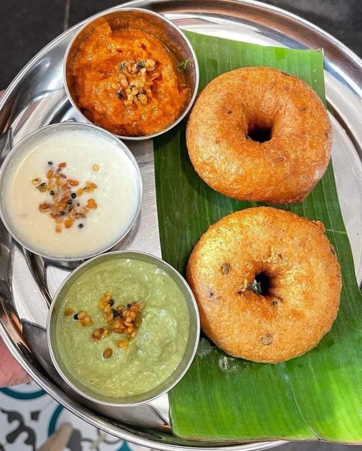 Medu Vada, Chowdary Food Court